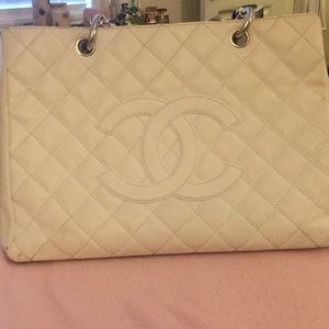 Chanel. Purse